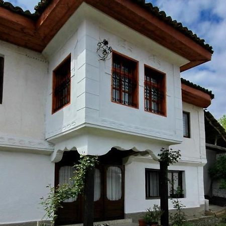 Bed and Breakfast Bujtina Zhaveli Gjakova Exterior foto